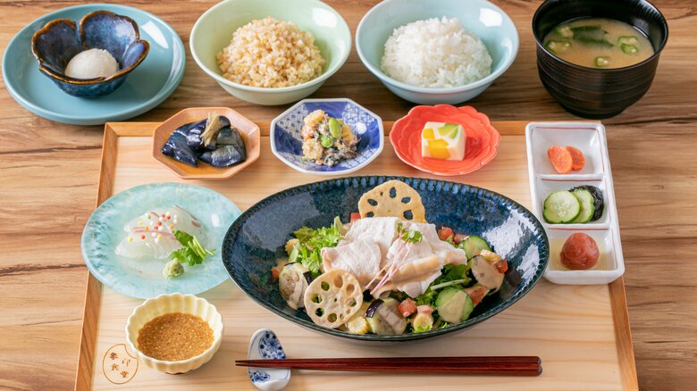 「ハレと穂」を合わせたい象印食堂のメニューの例（提供：象印マホービン）