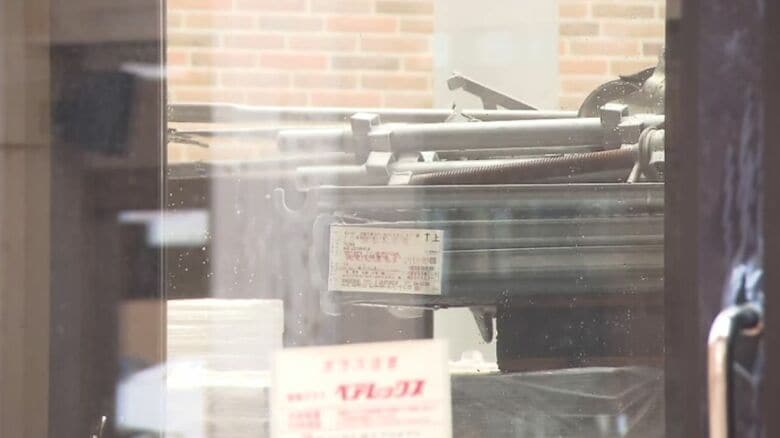 建設中のネパールパビリオン