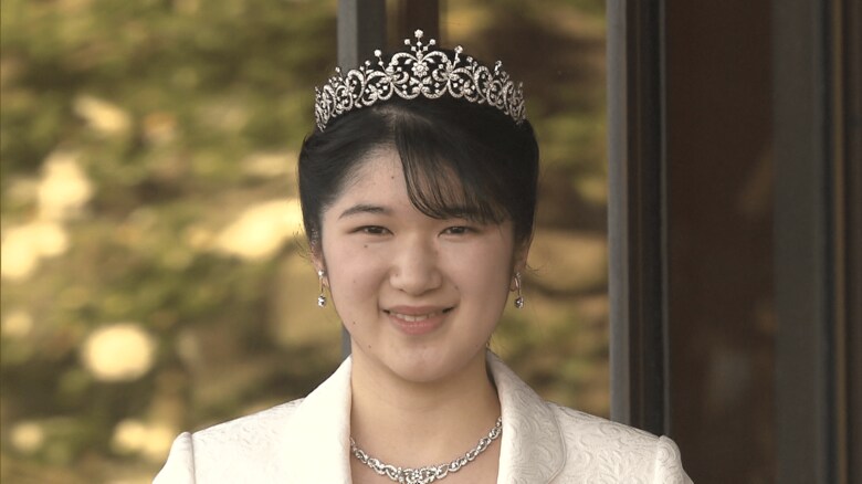 黒田清子さんに借りたティアラを着用された　2021年12月5日