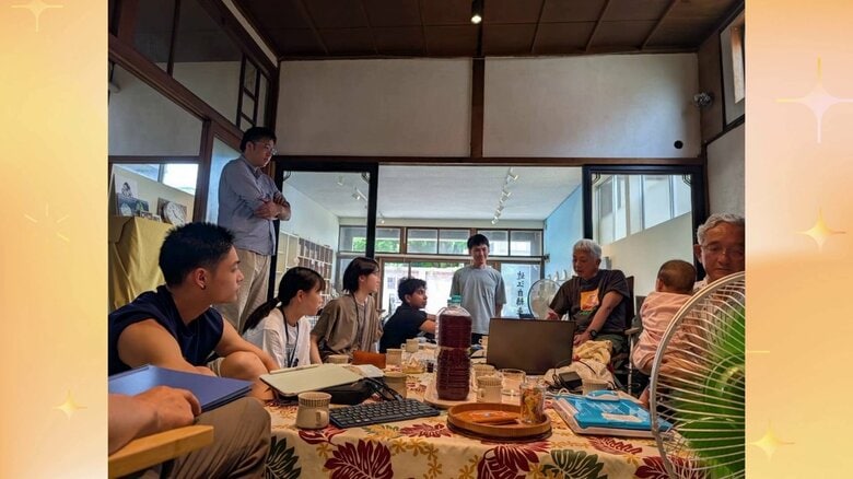 地域住民と学生たちとの語り合い（提供：秋田県地域づくり推進課）