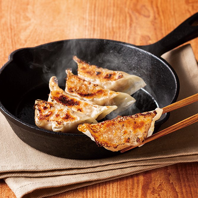 焼きギヨウザ（提供：崎陽軒）