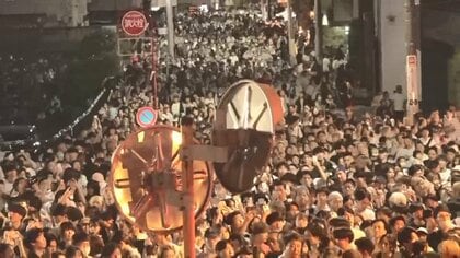 4年ぶり花火大会に77万人殺到　“ポイ捨て”に“ゴミの山”も…落とし物案内所は混雑　問われる個人のマナー
