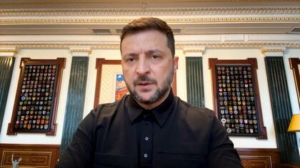 ゼレンスキー氏、「日本のリーダーシップのさらなる強化に期待」　高市氏の首相選出で