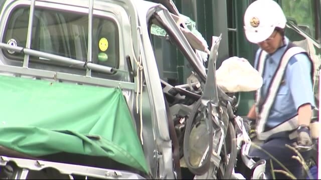 軽トラックと大型トラックが衝突 登校時間帯に通学路のそばで【岩手・紫波町】