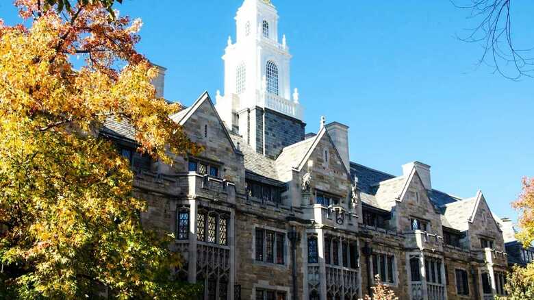 アイビーリーグの一つ、イエール大学のキャンパス