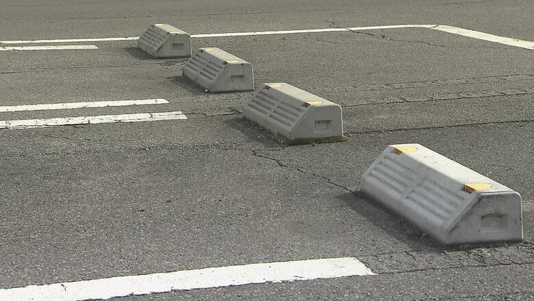 捜査員が車を止めて監視していた駐車場