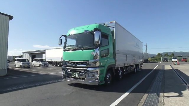 様々な課題を抱える運送業界