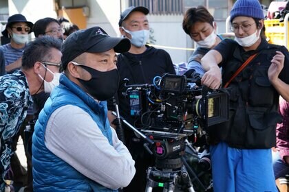 「変わらなければ日本映画に未来はない」白石和彌監督が映画『孤狼の血』続編で実践した“リスペクト・トレーニング”とは