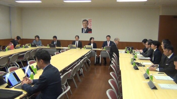 選挙におけるSNS活用のあり方について議論する自民党の選挙制度調査会と情報通信戦略調査会の合同会議