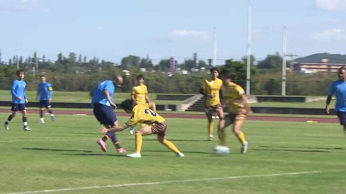 チアゴサンタナ選手がゴールを決める場面も