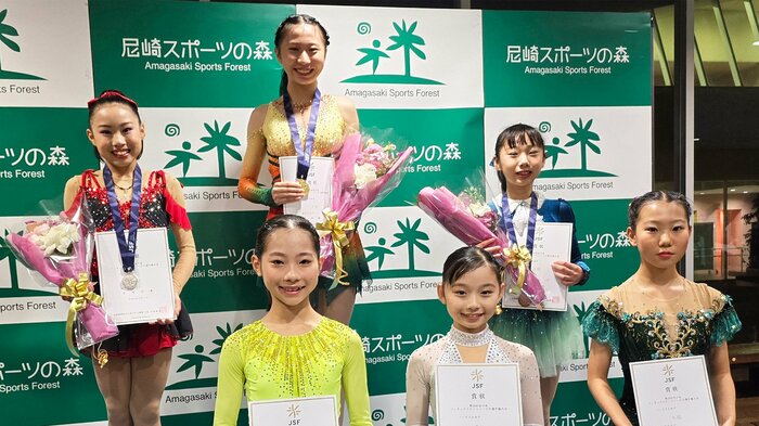 ノービスA女子表彰台(全日本ノービス)