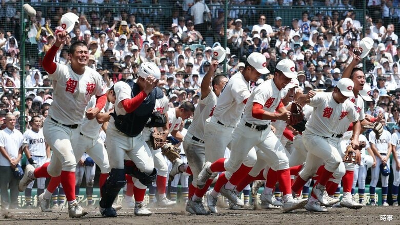 夏の甲子園　智弁和歌山が5年ぶり4度目の優勝　健大高崎との決勝を4－3で制し再逆転勝ち｜FNNプライムオンライン