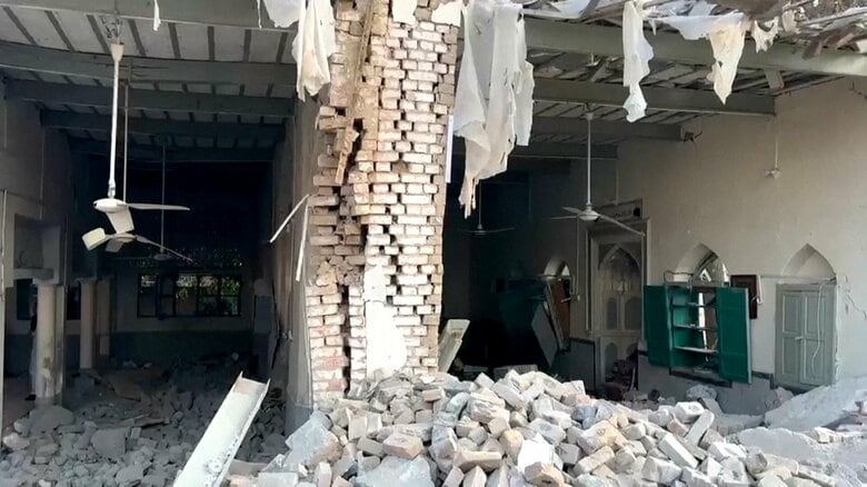 パキスタン北西部の警察施設で自爆テロ、警察官ら16人死亡｜FNNプライムオンライン
