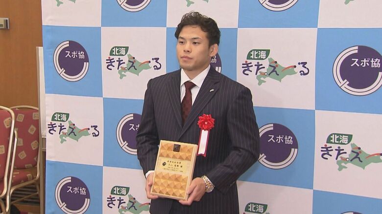 【柔道】世界選手権金メダル永山竜樹選手「光栄に思います」地元北海道で表彰 2028年のロス五輪に向け意気込み語る｜FNNプライムオンライン