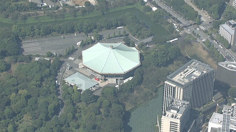 会場の日本武道館