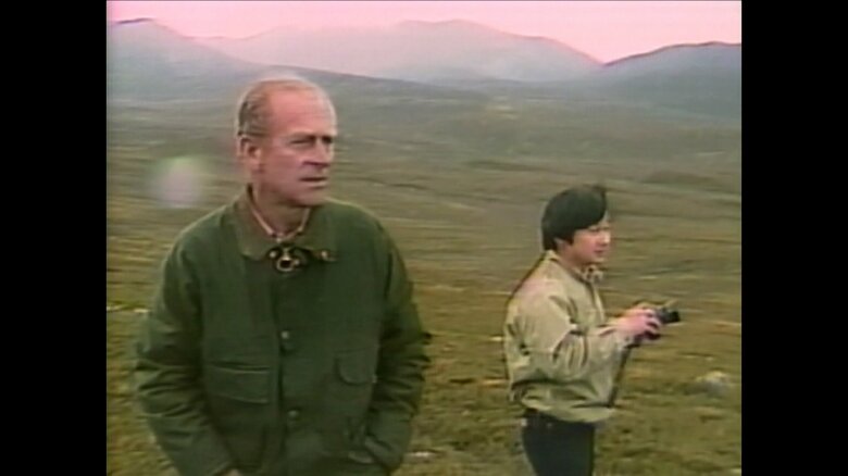 昭和59年（1984年）フィリップ殿下とスコットランドの自然を楽しむ陛下