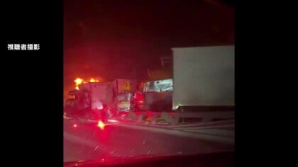 「ハンドル操作ができない状態で…」関越道50台以上絡む事故で1人死亡26人ケガ…スリップか　一部区間で通行止め続く　群馬
