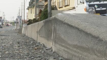 血痕を隠滅か…車ではね30キロ先の山林に遺棄　事故後にコンビニ店で水を購入　32歳男「事故でパニックに」