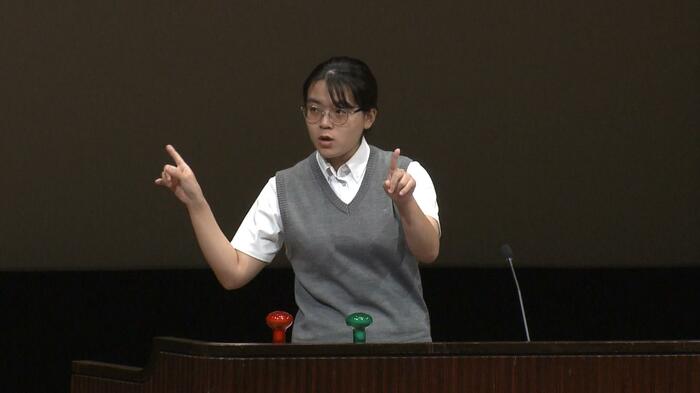 奨励賞を受賞した 染谷優芽さん(東京・豊南高3年)