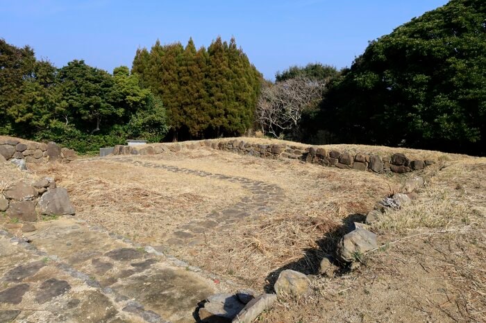 秀保の陣の表門の枡形虎口。虎口からもその壮大さが伺える