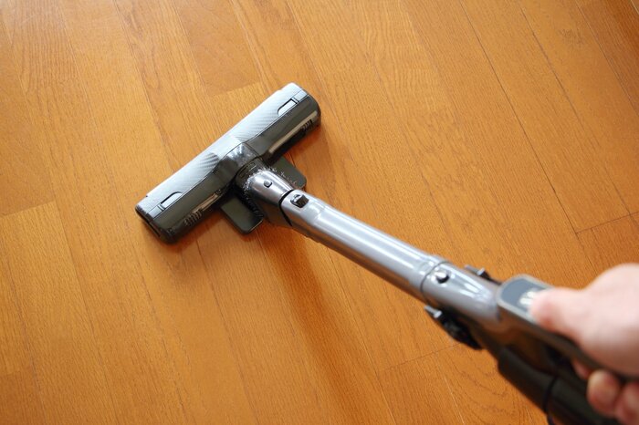 掃除機で吸うと内側でにおいを出すことも(画像はイメージ)