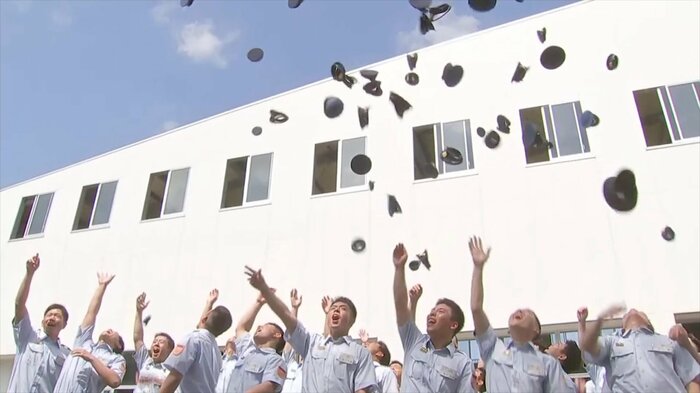初任科生55人欠けることなく卒業
