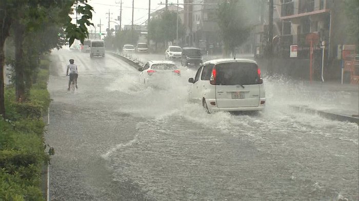 猛暑が一転...天気が急変 都心・埼玉 きょうもゲリラ雷雨