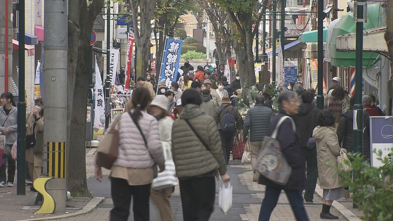 長崎市の新大工町商店街　正月迎える準備　買い物客でにぎわう｜FNNプライムオンライン