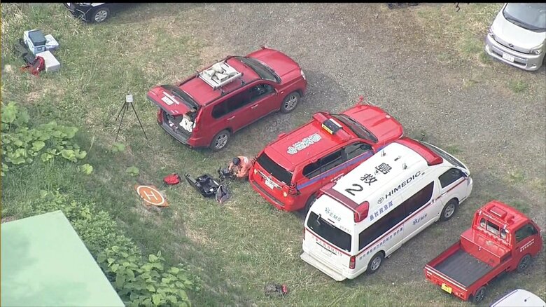 【行方不明者を捜索中に別の遭難者も発見】「きのうから同じ車が停まっている」山菜採りの高齢男性が遭難か―ヘリなどで捜索中、偶然、別の女性遭難者も発見し救助…男性は依然不明〈北海道島牧村〉｜FNNプライムオンライン