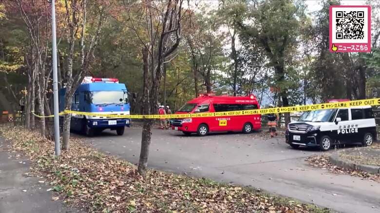 【湖底に身元不明遺体】水深約30メートルから引き上げられた遺体は“両手の一部が欠損”「湖の底に人がいる」ダイバーが発見した『上下衣服を着た男性遺体』事件・事故・自殺の可能性含め捜査〈北海道千歳市〉｜FNNプライムオンライン