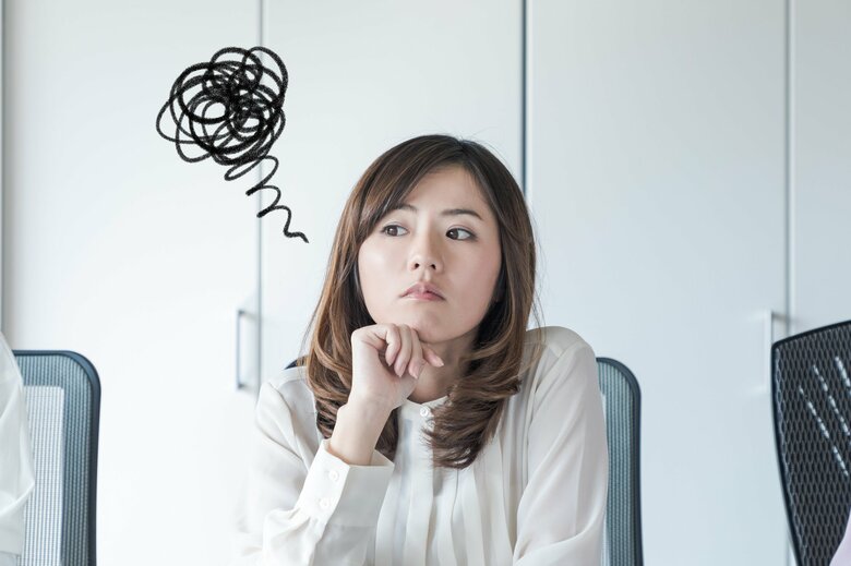 「好きを仕事に」といった考えにしばられていることも（画像：イメージ）