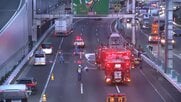 首都高湾岸線で「トラックのエンジン燃えている」　消防車など9台で消火活動中　けが人は確認されず