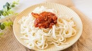 昔懐かしの「ソフト麺」の今。給食の定番だったメニューは機械や工場の老朽化により需要が減少