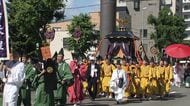 平安絵巻さながら『みこし渡御』色鮮やかな衣装で市民1000人以上が札幌の街を練り歩く～迫力ある山車も圧巻…北海道神宮例祭「札幌まつり」が最終日〈北海道札幌市〉