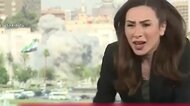 【緊迫】慌ててその場から離れ…テレビ生放送中にキャスターの背後で突然の爆発音　イスラエル軍がシリア“首都中枢”空爆の瞬間…3人死亡34人けが
