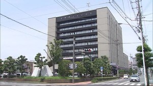 大阪の温浴施設で児童盗撮 41歳の男性教師を免職処分…数年前から地元でも 静岡