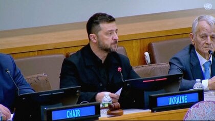 クリミア奪還をめざす国際会議でゼレンスキー大統領が団結呼びかけ　「ウクライナの主権と領土一体性を支持」岩屋外相が石破首相のメッセージを代読