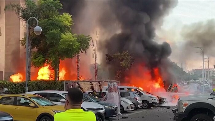イスラエル側は「戦争状態」を宣言している