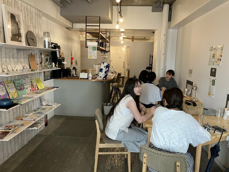 月に1回開かれる「ユースカフェ」