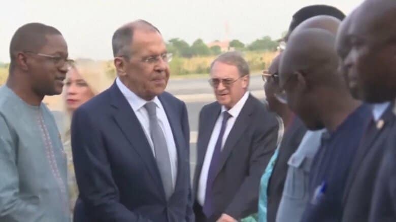 ブルキナファソを訪問するロシアのラブロフ外相（6月）