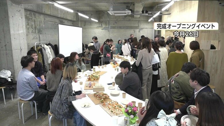 施設の完成を祝うため集まった関係者