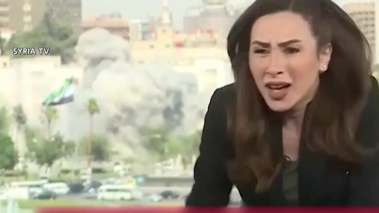 生放送中に爆発音を耳にしたキャスター（ダマスカス・2025年7月16日）