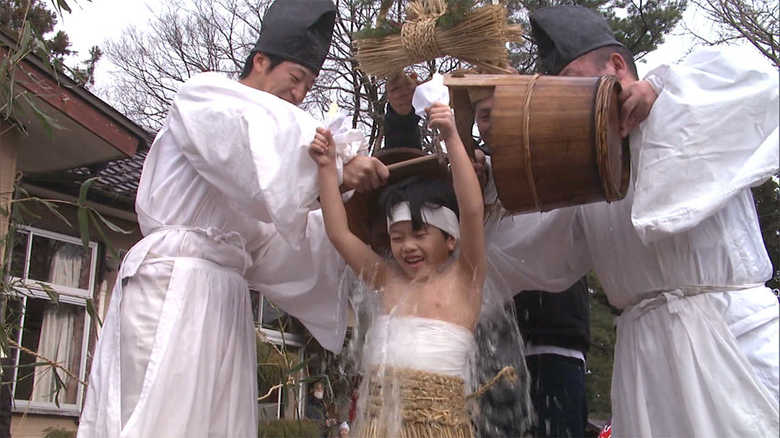 厳寒の中、子どもが冷水を浴びる!...東北の奇祭「やや祭り」に6歳男児が初チャレンジ!【山形発】