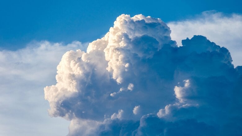 晴れていても発達する積乱雲に注意