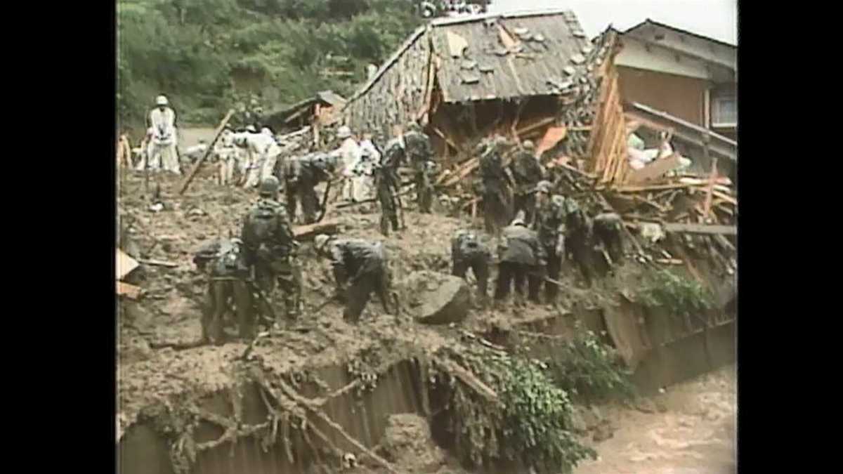 大水害で1人も犠牲者を出さなかった集落が 150年間配ってきた まんじゅう とは 長崎発