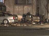 火の気なく放火の可能性も…未明の銭湯駐車場で乗用車や使っていない冷蔵庫など燃える 営業終了後でケガ人なし