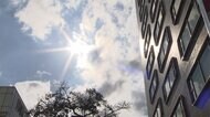 日本海側中心に気温上昇 福岡では記録的暑さ