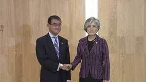 韓国メディアによる河野外相の『ニコン?キヤノン?』発言騒動~同行記者が明かす詳細な事実関係~