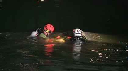 出合い頭に衝突　軽自動車が川に転落５０代女性が死亡　５２歳女性会社員を現行犯逮捕　広島市中区