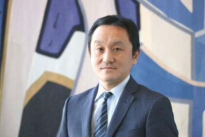 創業99周年、祖父が開発した電位治療器で「介護のいらない社会」の実現へ セルフケアの啓発に新たな風を吹かせる3代目社長 原浩之 一時は経営危機に陥るも、3つの具体策で信頼回復